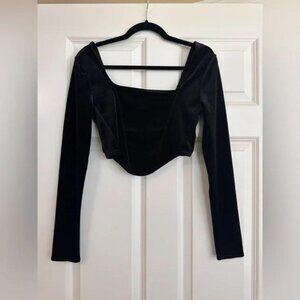 H&M Women's Black Crop-top